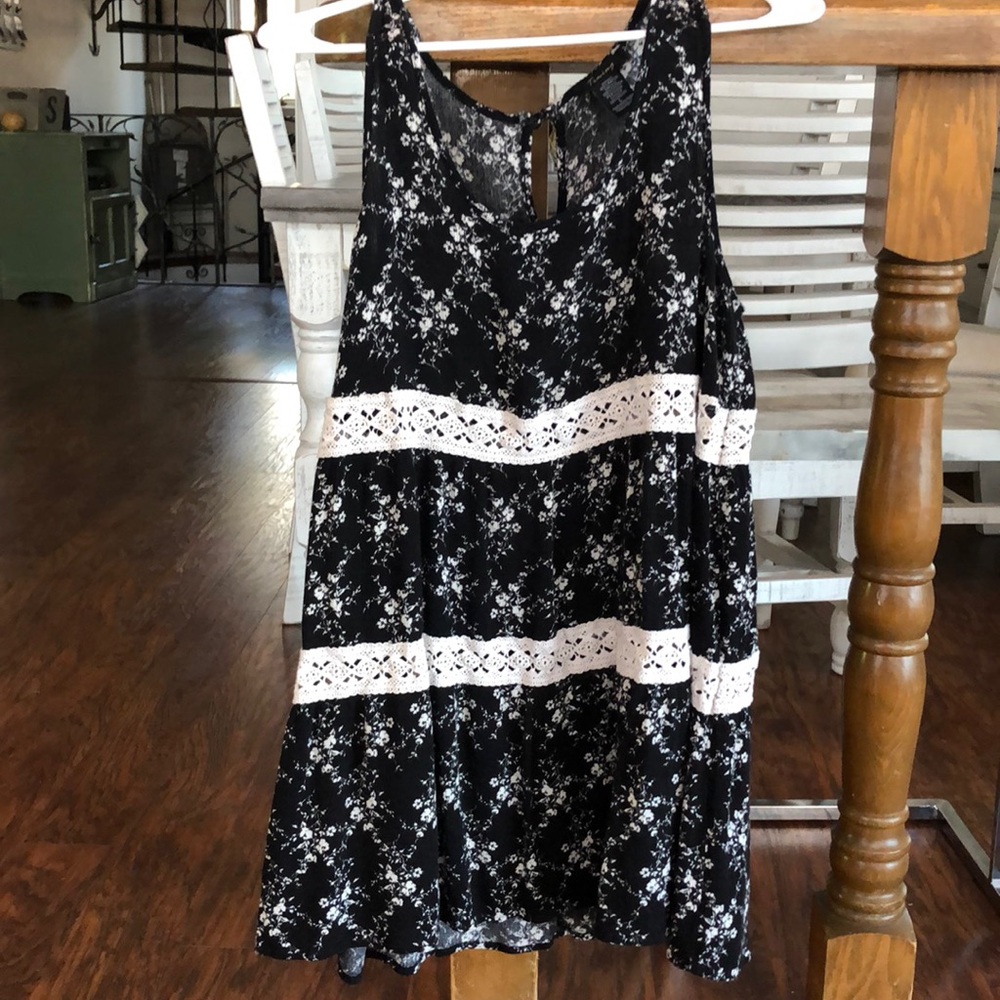 Flower tank